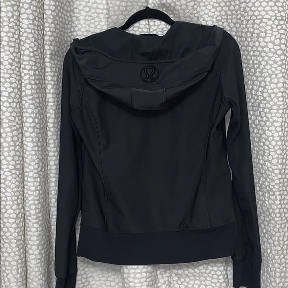 Lululemon Hooded Jacket - Picture 5 of 6